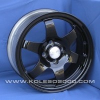 Wheels Slik L 186 R15 W6.5 PCD4x100 ET47 DIA72.6 White